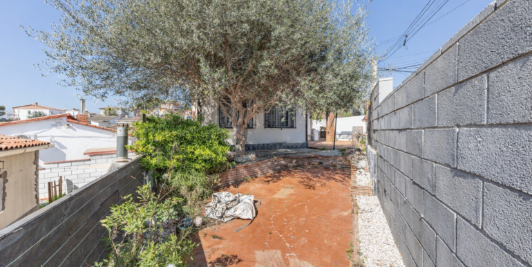 C Ginesta 65 Esparreguera-24